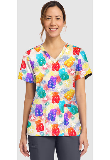 Cherokee Prints Women's Print V-Neck Top - Beary Rainbow