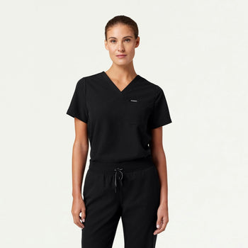 Jaanuu Rhena Essential 1-Pocket Scrub Top - Black